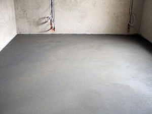 бетонный пол